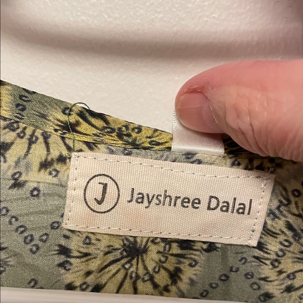 Jayshree Dalal Green Patterned Kafton Size XL - Picture 5 of 9